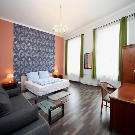 Cherry Apartman Eger Exterior foto